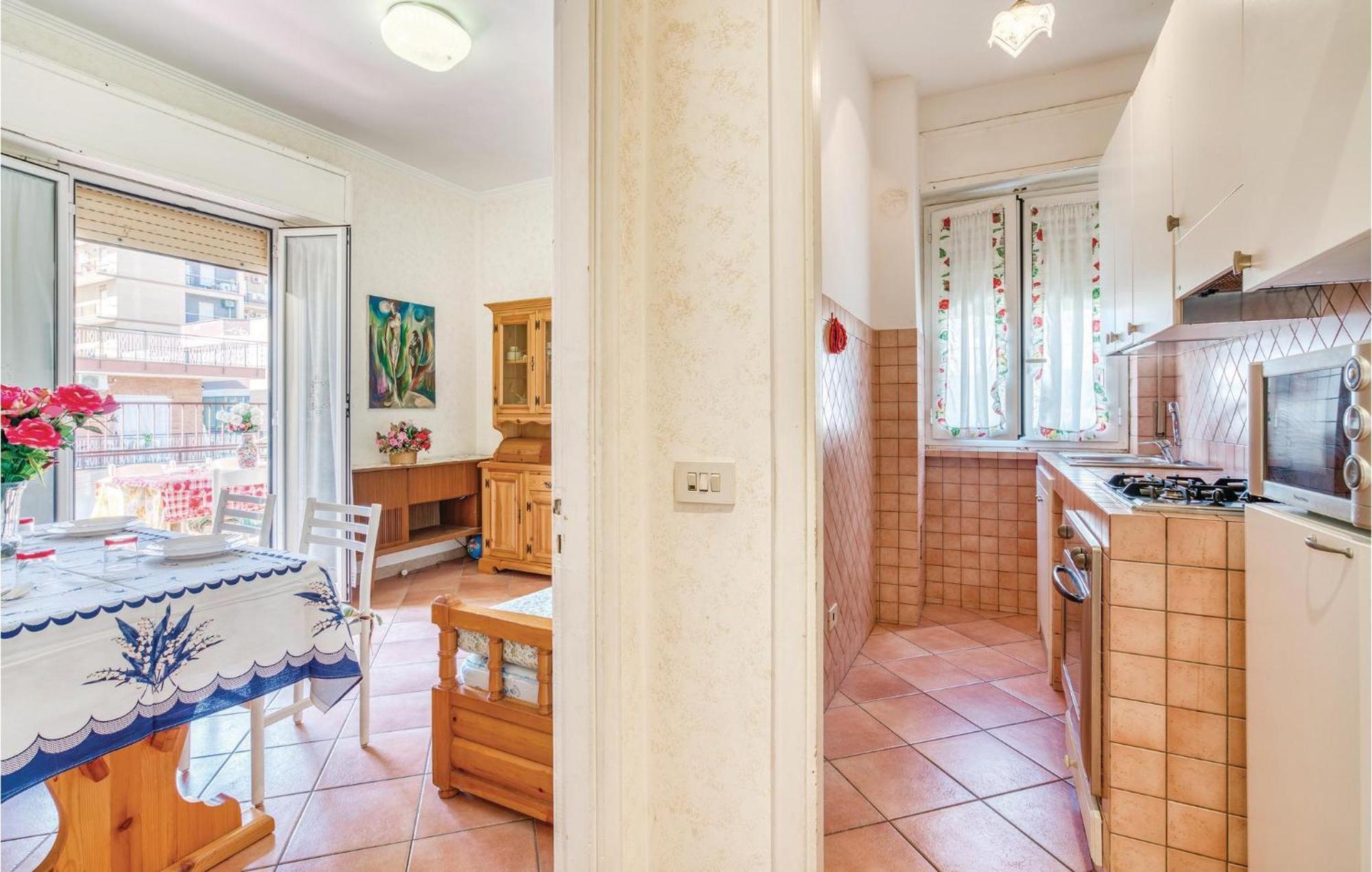 Gorgeous Apartment In Ladispoli Rm With Wifi Kültér fotó